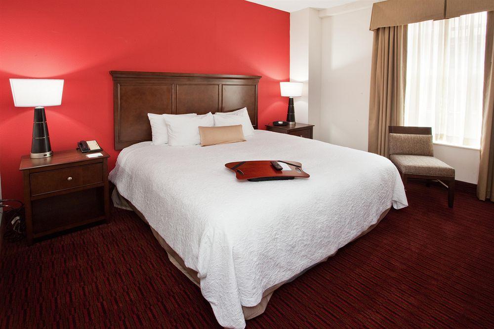 Hampton Inn & Suites Atlanta-Downtown מראה חיצוני תמונה