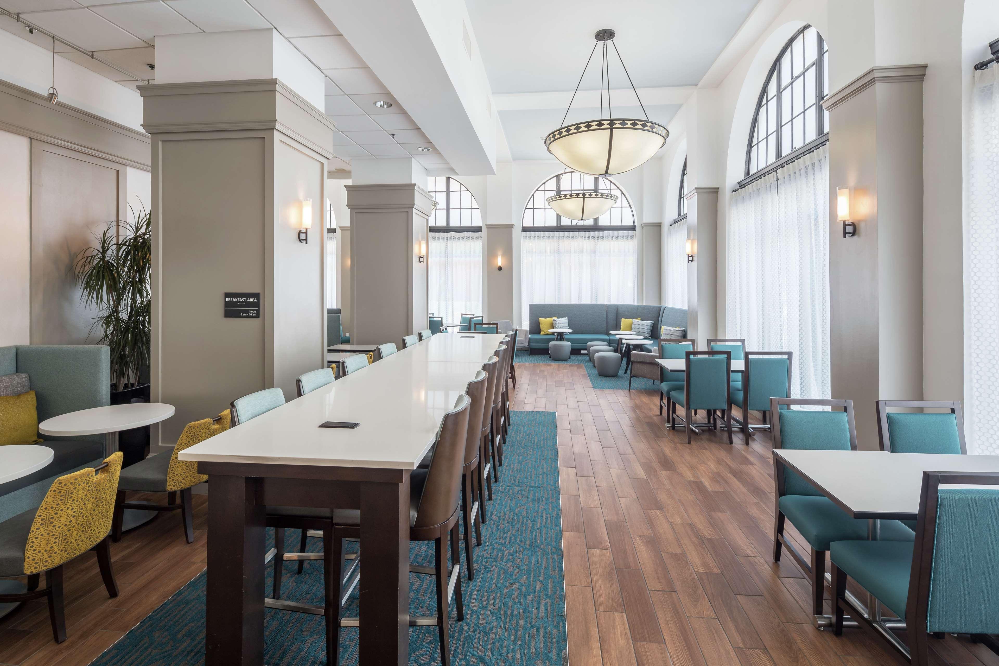 Hampton Inn & Suites Atlanta-Downtown מראה חיצוני תמונה