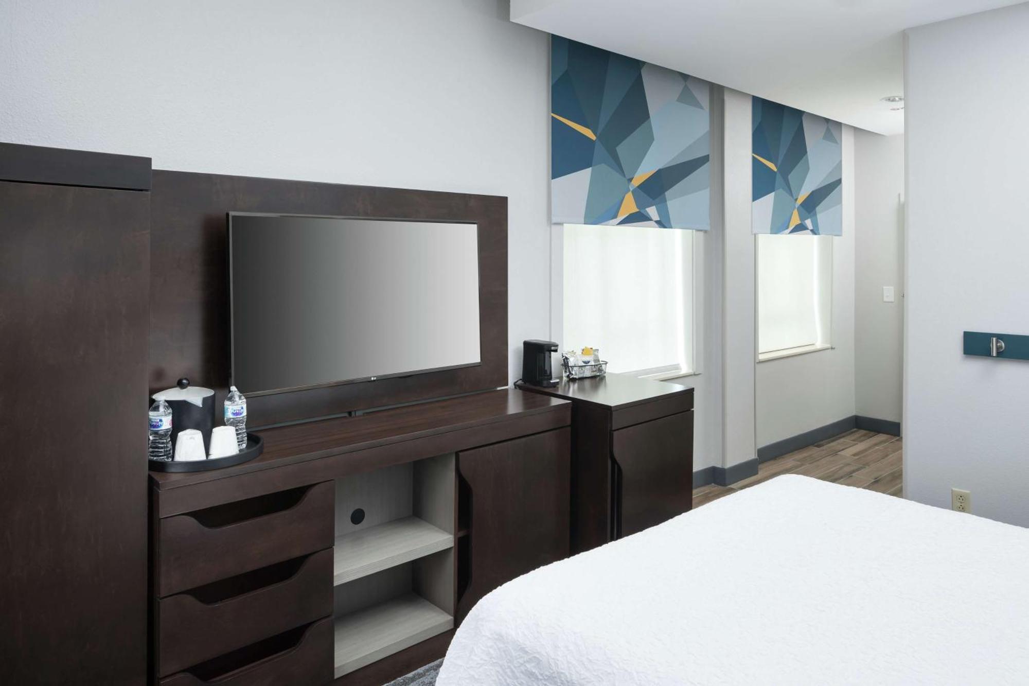 Hampton Inn & Suites Atlanta-Downtown מראה חיצוני תמונה