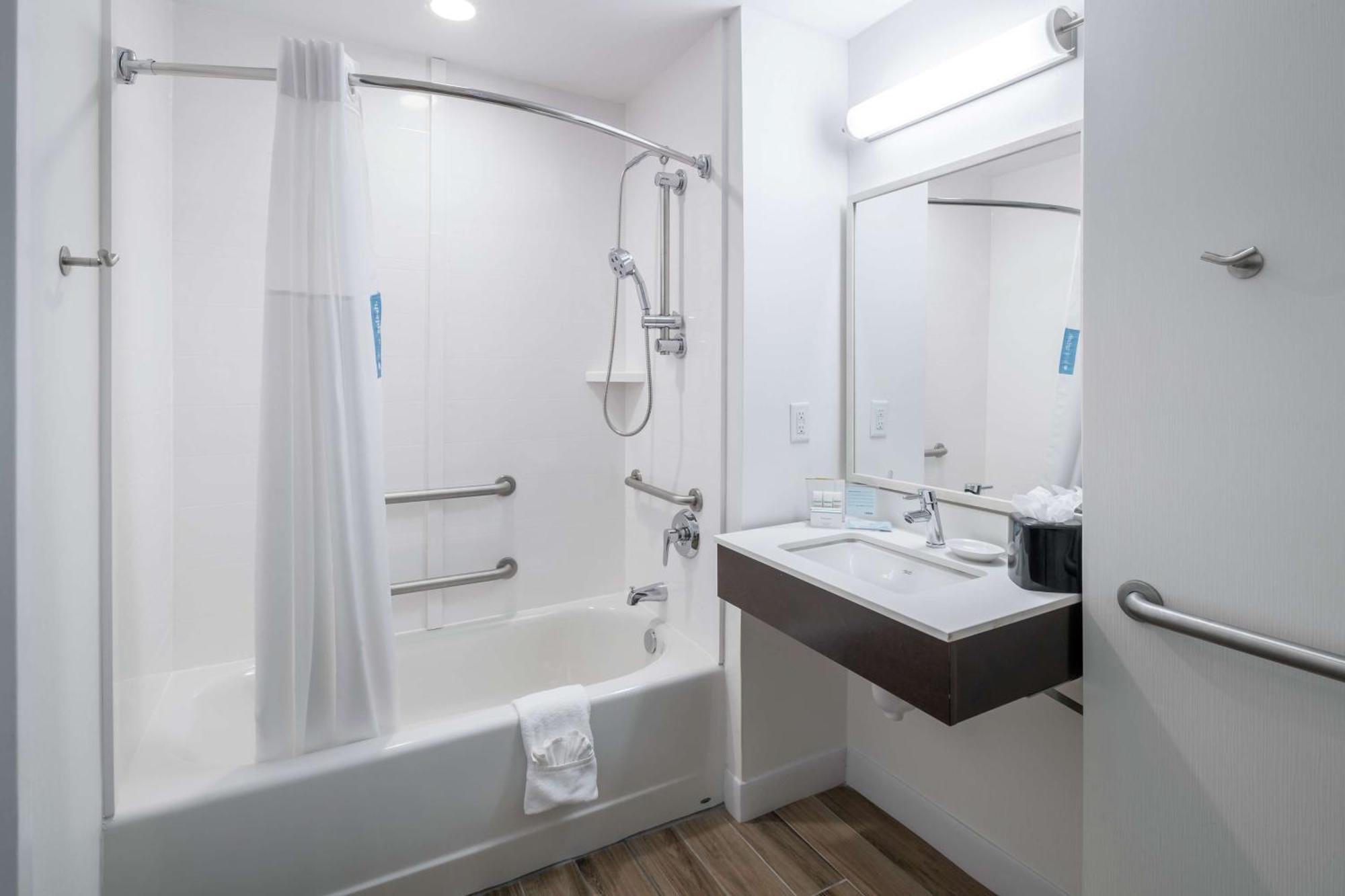 Hampton Inn & Suites Atlanta-Downtown מראה חיצוני תמונה