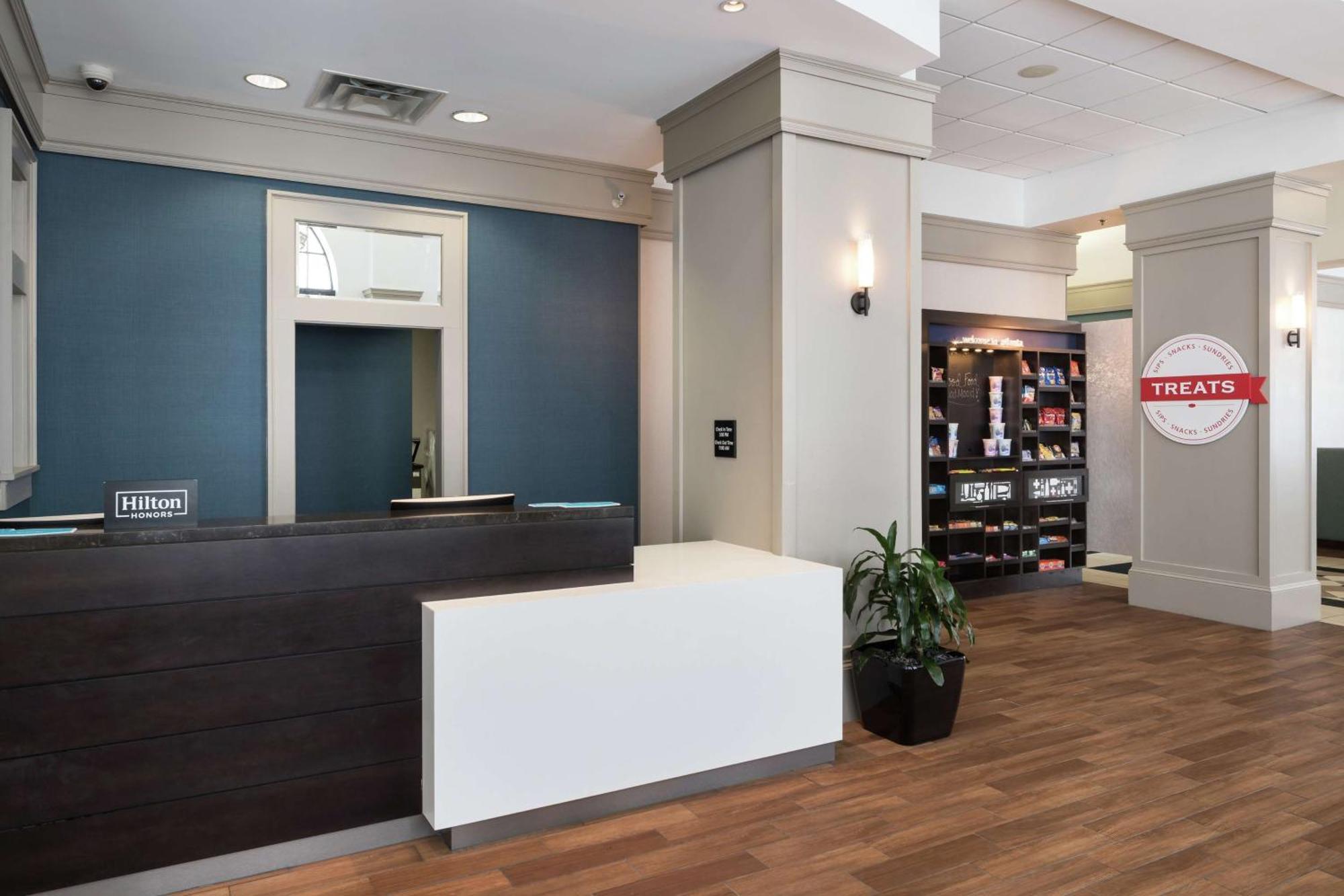 Hampton Inn & Suites Atlanta-Downtown מראה חיצוני תמונה